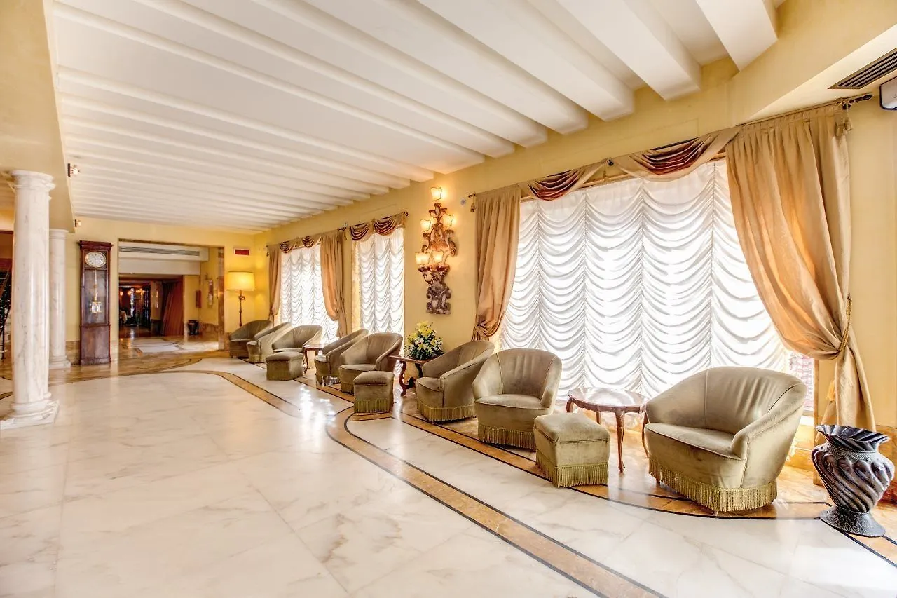 BW Premier Collection Chc Continental Hotel Velence 4*,