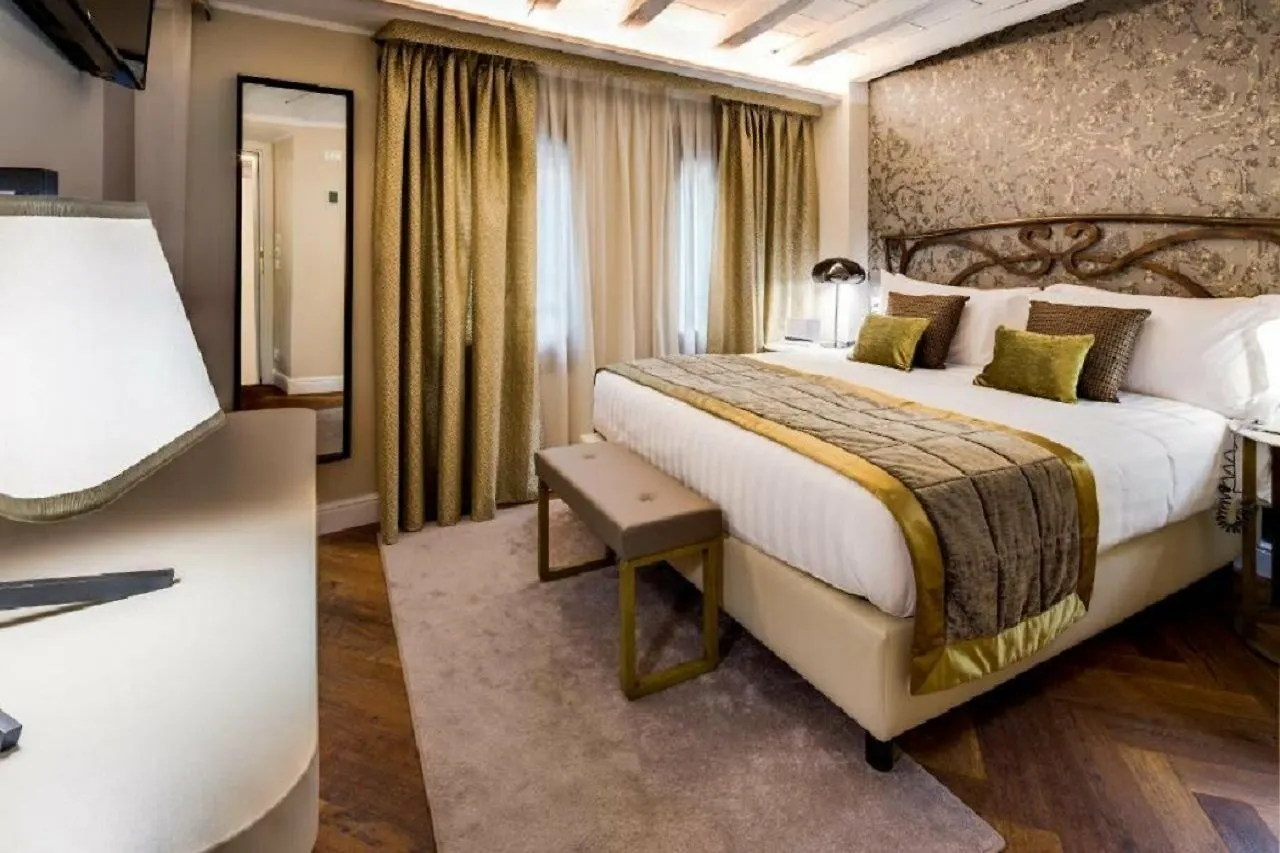 BW Premier Collection Chc Continental Hotel Velence