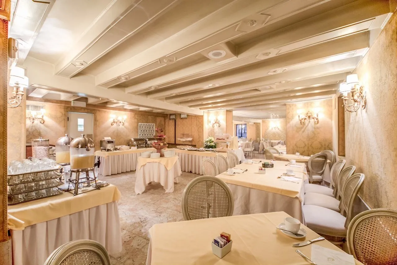 BW Premier Collection Chc Continental Hotel Venice 4*,